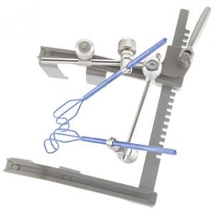 MITRAL VALVE RETRACTOR